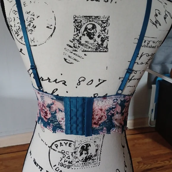 Floral padded wire bustier - Picture 3 of 5